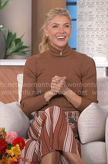 Amanda's brown turtleneck and striped midi skirt on The Talk