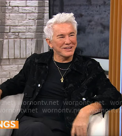 Baz Luhrmann's black velvet jakcet on CBS Mornings