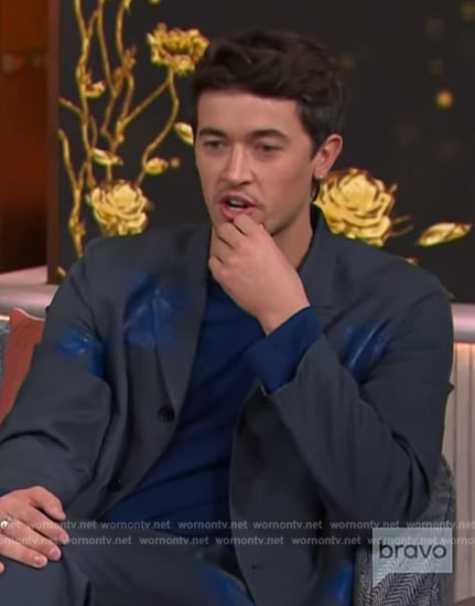 Tom Blyth's gray floral blazer on The Kelly Clarkson Show
