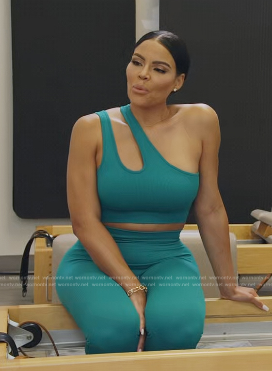 Mia's blue cutout sports bra on The Real Housewives of Potomac