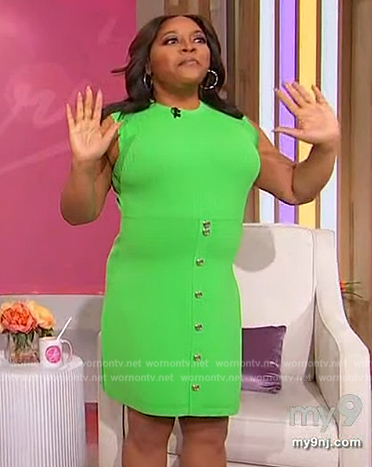 Sherri's green button front dress on Sherri