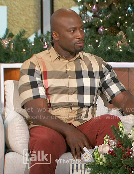 Akbar's beige checked shirt on The Talk