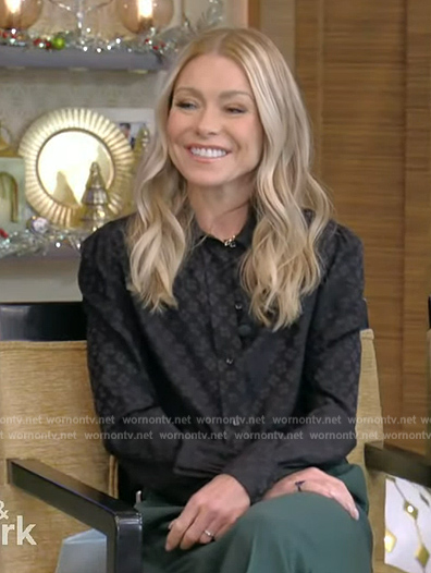 Kelly's black printed blouse on Live with Kelly and Mark