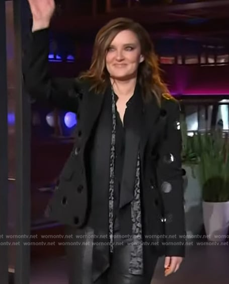 Brandy Clark's black large sequins blazer on The Kelly Clarkson Show