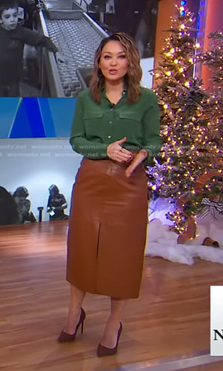 Eva's green shirt and brown leather skirt on Good Morning America