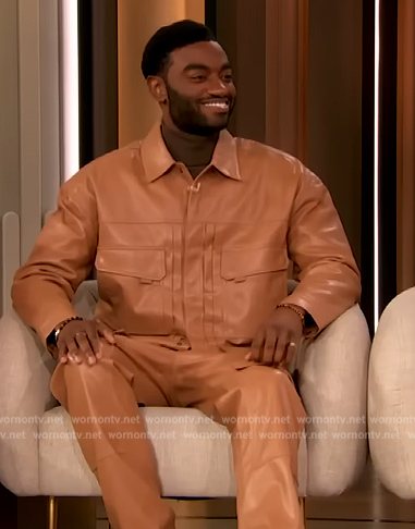 Jelani Alladin's beige leather jacket and pants on The Drew Barrymore Show