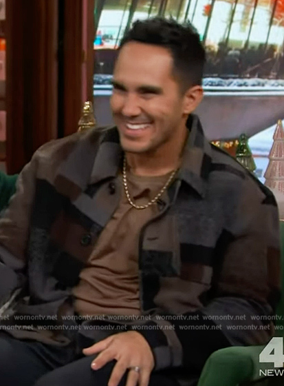 Carlos PenaVega's gray abstract jacket on The Kelly Clarkson Show