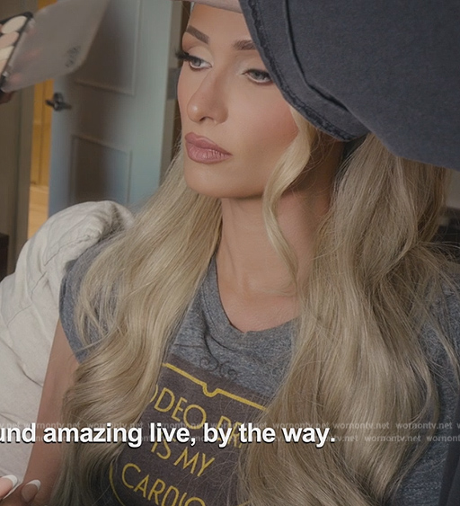 Paris's gray print tee on Paris in Love