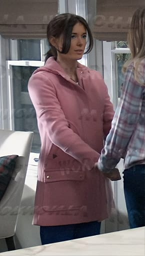 Willow's pink coat on General Hospital