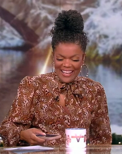 Yvette Nicole Brown's floral print blouse on The View