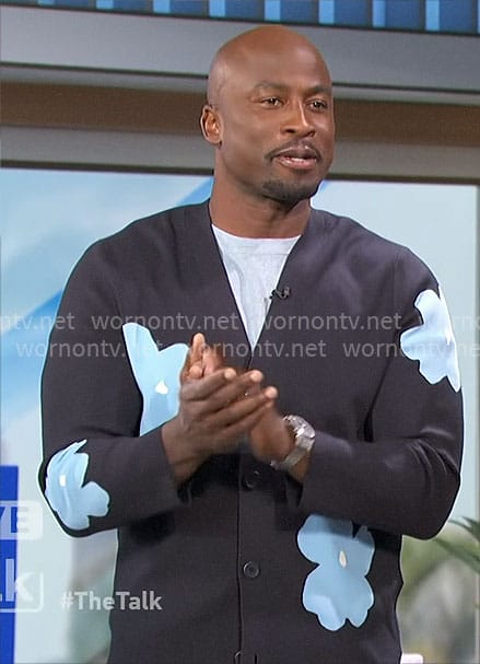 Akbar's blue flower print cardigan on The Talk