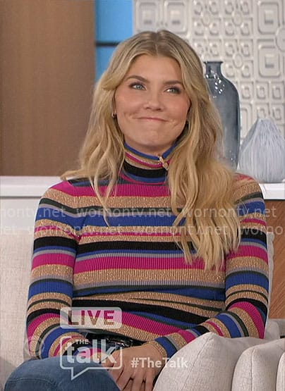Amanda's metallic striped turtleneck on The Talk
