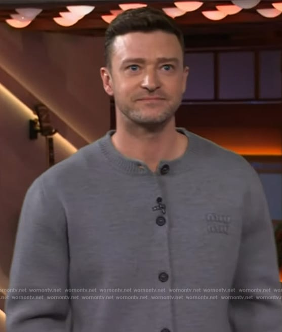 Justin Timberlake's gray cardigan on The Kelly Clarkson Show