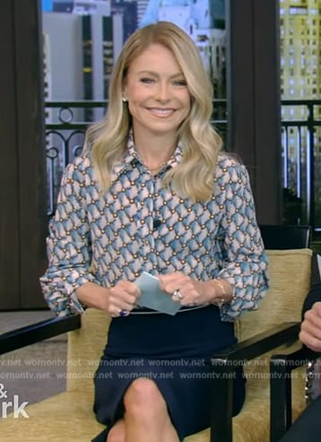 Kelly's floral print blouse on Live with Kelly and Mark