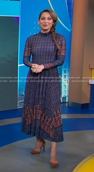 Ginger's blue floral midi dress on Good Morning America