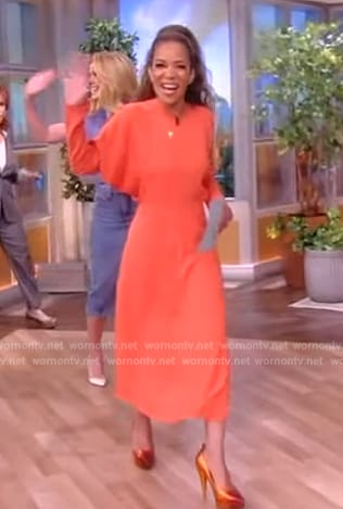 Sunny's coral long sleeve dress on The View
