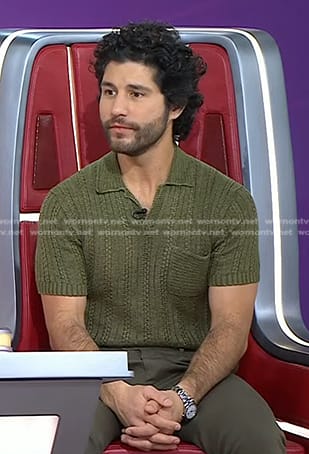 Dan Smyers's green knit polo shirt on Today