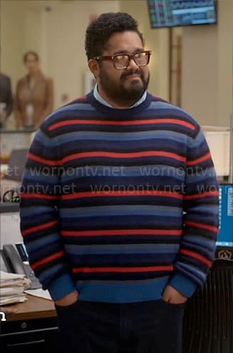 Dennis's blue and red striped sweater on Not Dead Yet