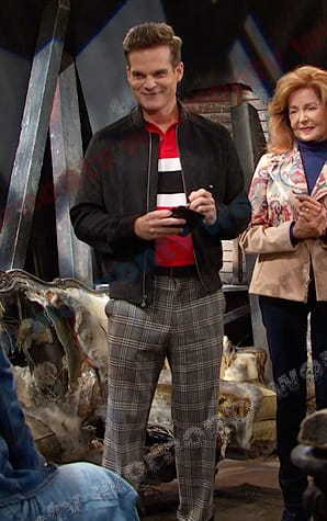 Leo's grey plaid pants on Days of our Lives