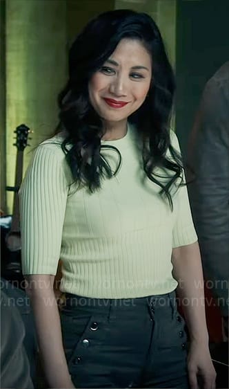 Mel's lime green ribbed top on The Equalizer