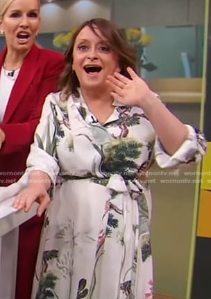 Rachel Dratch's white floral shirtdress on Good Morning America