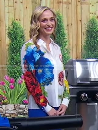 Amanda Bailey's floral print blouse on Good Morning America