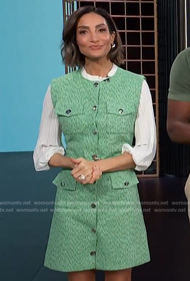 Courtney's green tweed mini dress on E! News