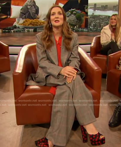 Drew's gray plaid blazer and pants on The Drew Barrymore Show