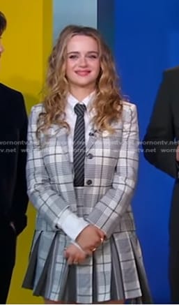Joey King's white plaid blazer and pleated skirt on Good Morning America