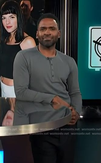 Justin's gray henley shirt on E! News