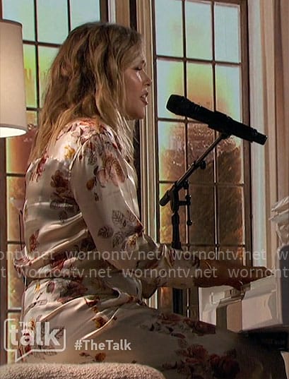 Rachel Platten's floral shirt and pants set on The Talk