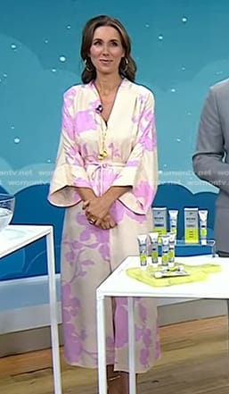 Sarah Eggenberger's pink floral kimono dress on Today