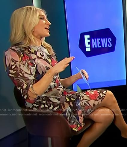 Ashley Bellman's black floral print dress on E! News