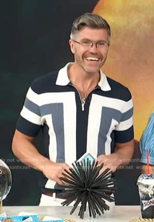 Darren Kennedy's ribbed polo on Access Hollywood