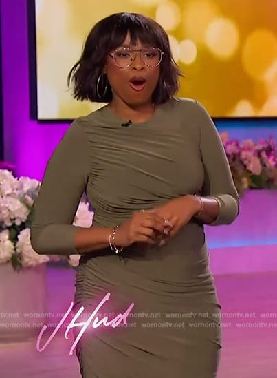 Jennifer's green ruched dress on The Jennifer Hudson Show