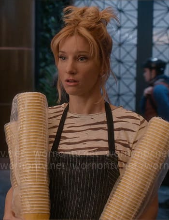 Judy's brown tiger stripe tee on So Help Me Todd