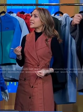 Lori's pink sleeveless trench dress on Good Morning America