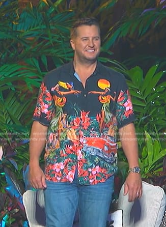 Luke Bryan's black hawaiian print shirt on American Idol