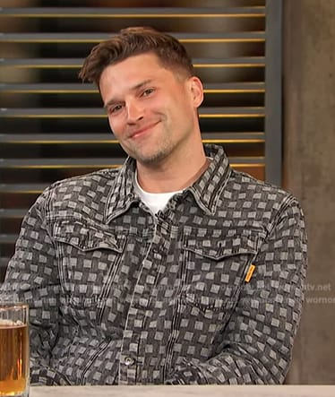 Tom Schwartz's denim jacket on Access Hollywood