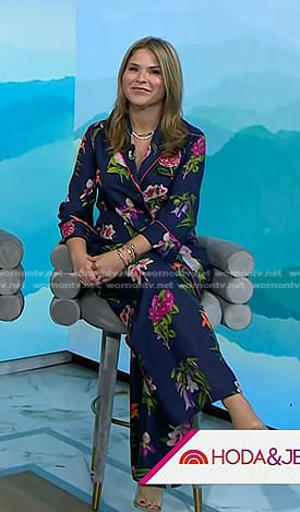 Jenna's navy floral shirt and pants on Today