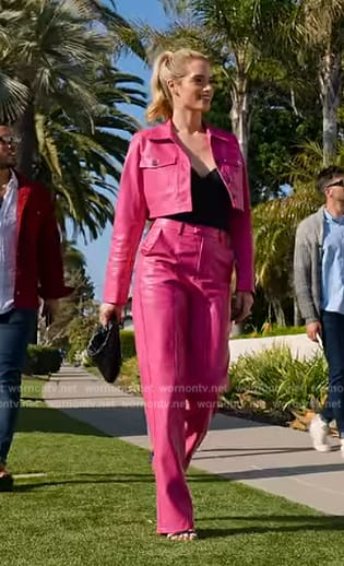 Alexandra's pink leather jacket and pants on Selling the OC