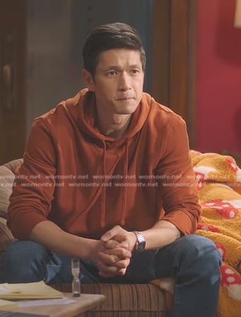 Blue's orange hoodie on Greys Anatomy
