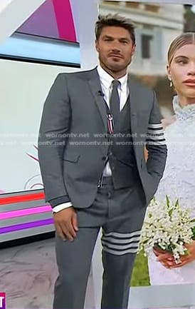 Chris Appleton's grey striped suit on Today
