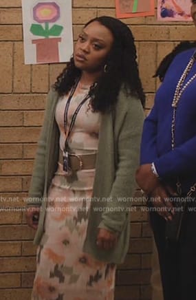 Janine's floral print midi dress on Abbott Elementary