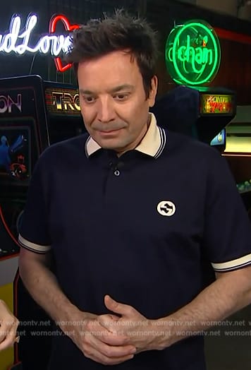 Jimmy Fallon's navy polo on E! News