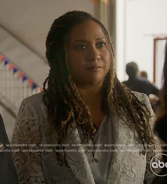 Karen's white paisley lace blazer and pant suit on 9-1-1