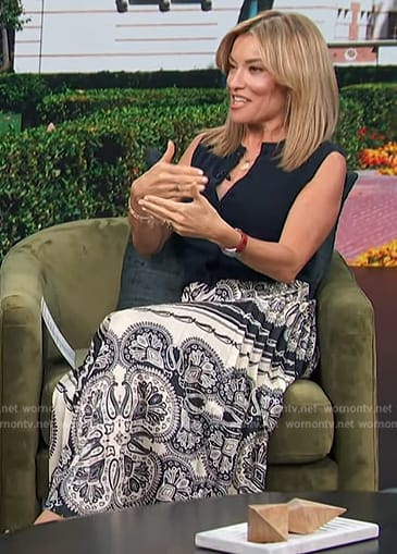Kit's paisley print skirt on Access Hollywood