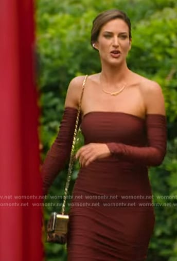 Polly's brown ruched strapless dress on Selling the OC
