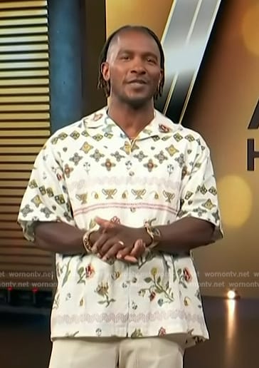 Scott's printed shirt on Access Hollywood