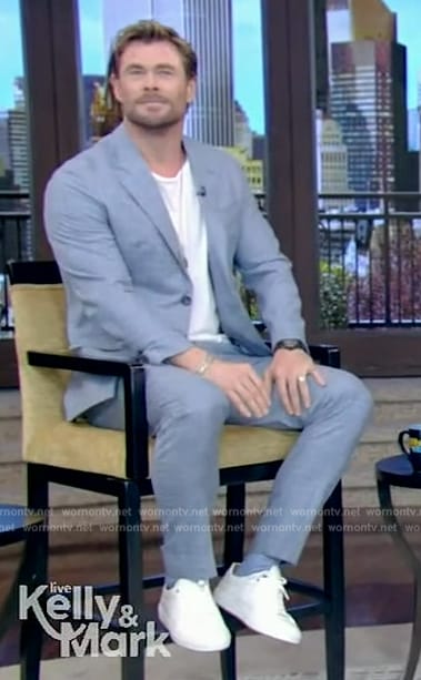 Chris Hemsworth's blue suit on Live with Kelly and Mark